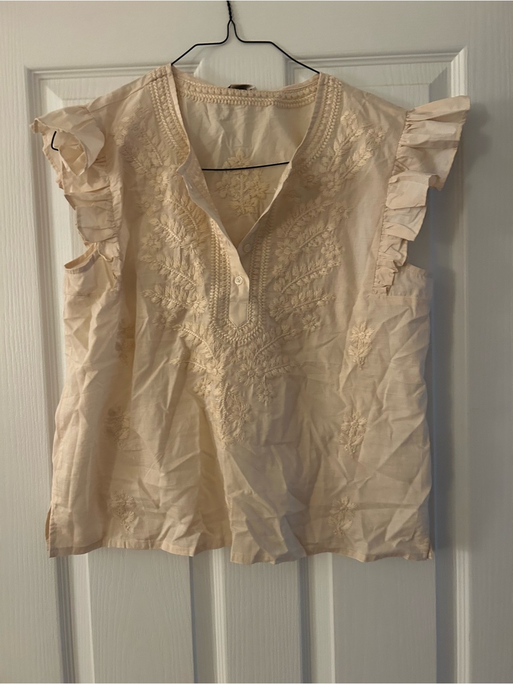 Sleeveless Embroidered Ruffle Blouse - Cream
